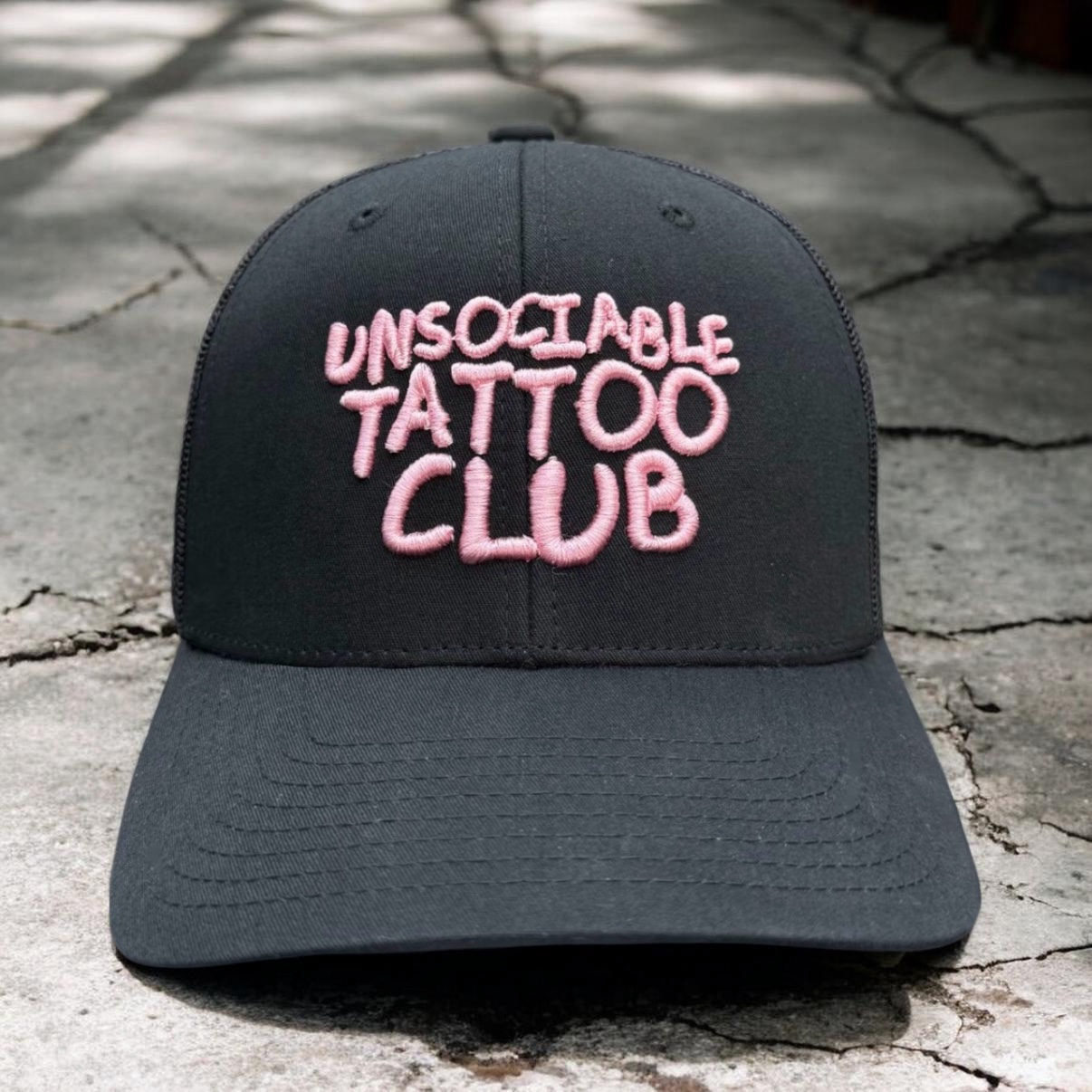 Trucker Cap — Black / Pink